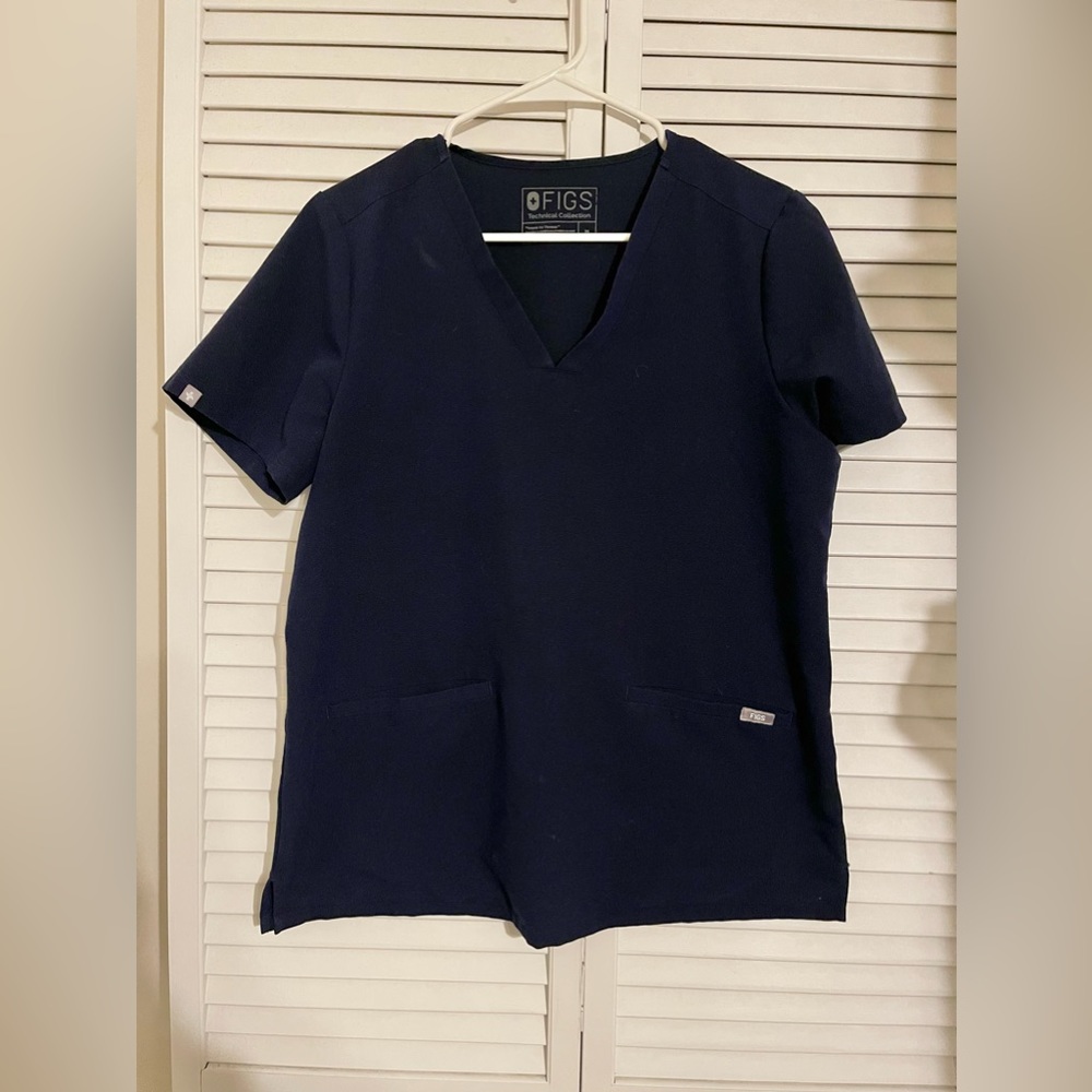 FIGS Casma Size M scrub top